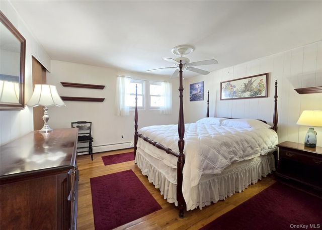 12 Galaxie Lane, Selden, NY 11784