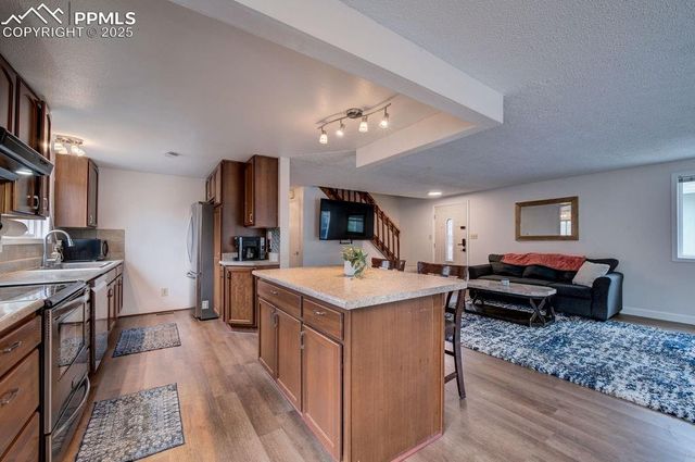 2840 Frazier Lane, Colorado Springs, CO 80922