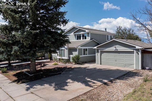 2840 Frazier Lane, Colorado Springs, CO 80922