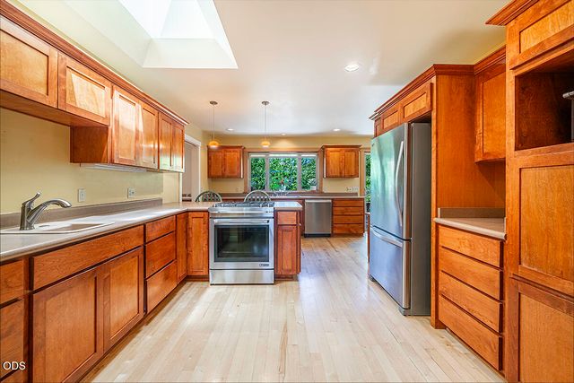 2815 Dead Indian Memorial Road, Ashland, OR 97520