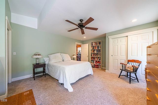 2815 Dead Indian Memorial Road, Ashland, OR 97520
