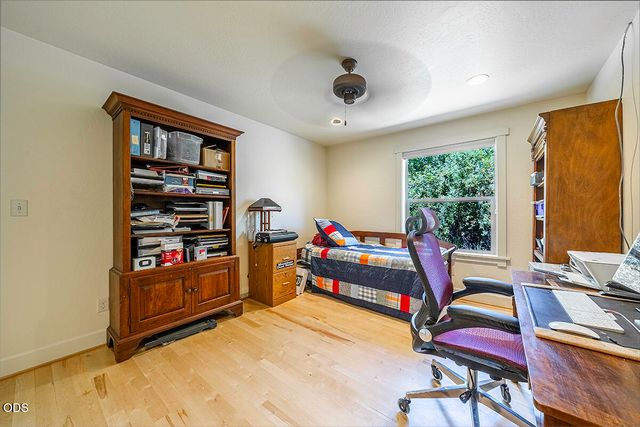 2815 Dead Indian Memorial Road, Ashland, OR 97520