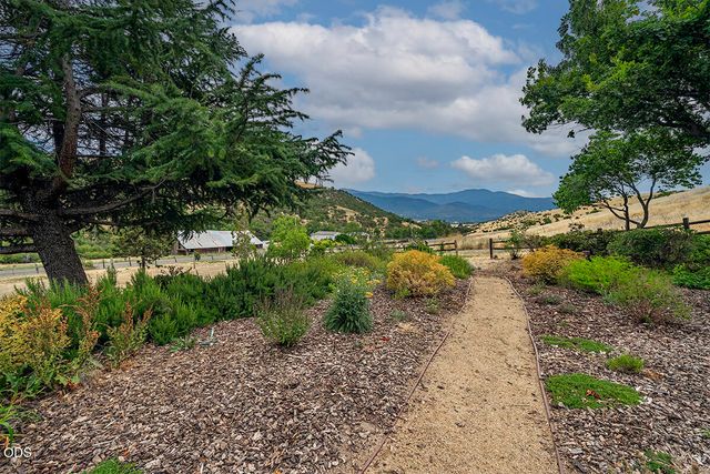 2815 Dead Indian Memorial Road, Ashland, OR 97520