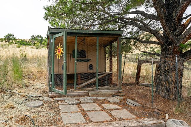 2815 Dead Indian Memorial Road, Ashland, OR 97520