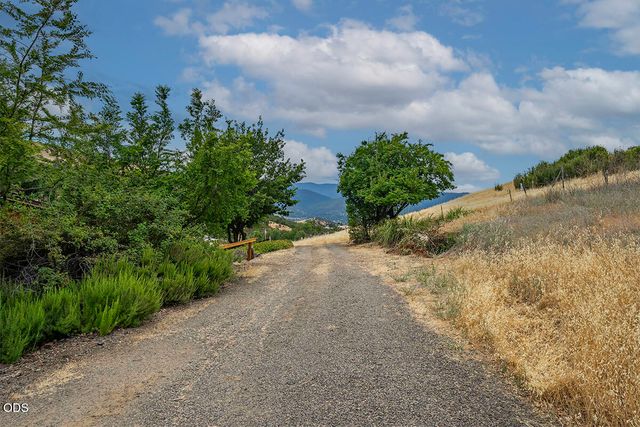 2815 Dead Indian Memorial Road, Ashland, OR 97520