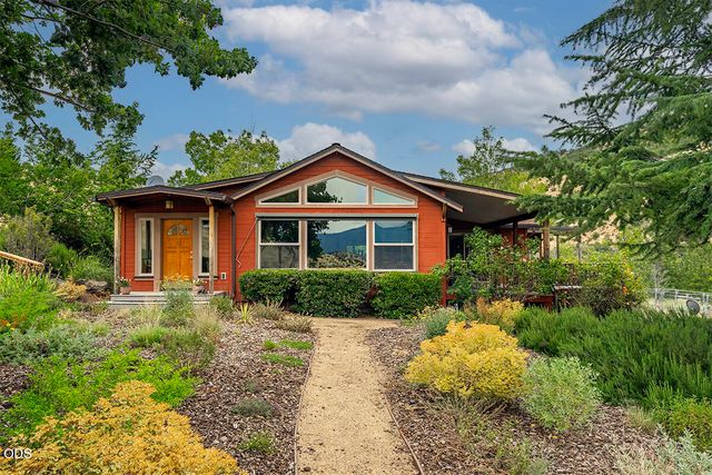 2815 Dead Indian Memorial Road, Ashland, OR 97520