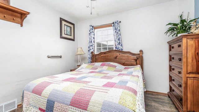 1120 Eastman Street, Platteville, WI 53818