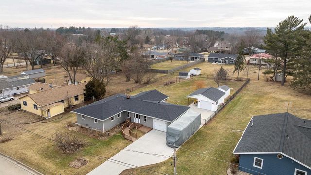 1120 Eastman Street, Platteville, WI 53818