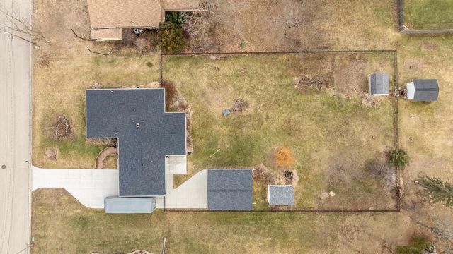 1120 Eastman Street, Platteville, WI 53818