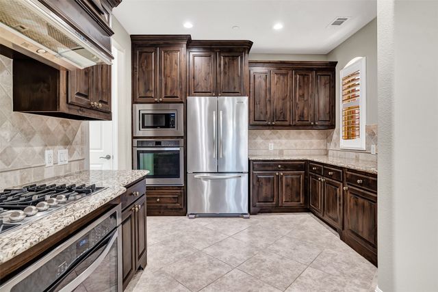 4817 BAYVIEW Drive, Plano, TX 75093