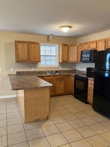 219 Petroleum Street, Sikeston, MO 63801