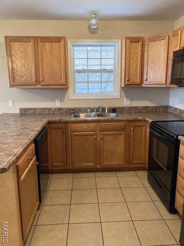 219 Petroleum Street, Sikeston, MO 63801