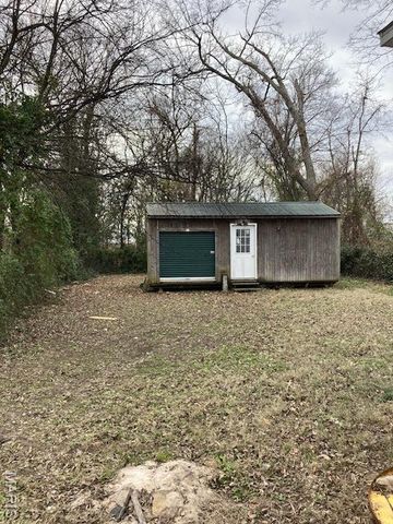 219 Petroleum Street, Sikeston, MO 63801