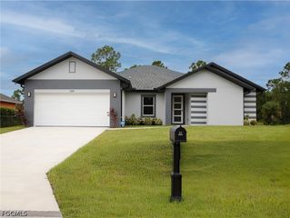 1228 Chrisholm ST, Lehigh Acres, FL 33974