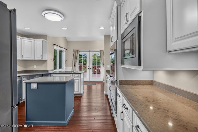 4741 Mars Drive, Anchorage, AK 99507