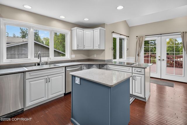 4741 Mars Drive, Anchorage, AK 99507