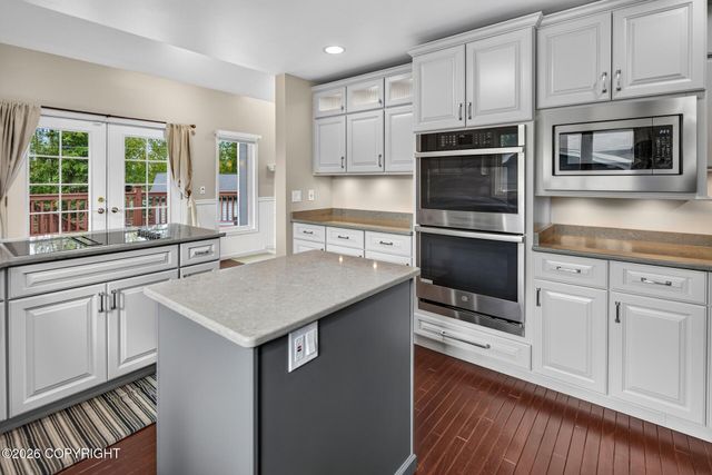4741 Mars Drive, Anchorage, AK 99507