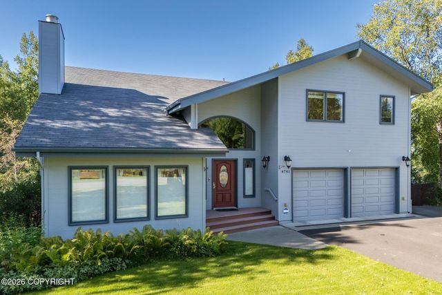 4741 Mars Drive, Anchorage, AK 99507