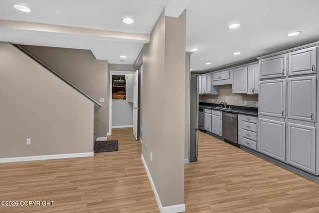 4741 Mars Drive, Anchorage, AK 99507