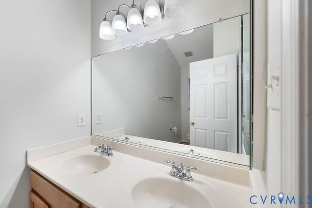 8758 Springwater Dr, Henrico, VA 23228