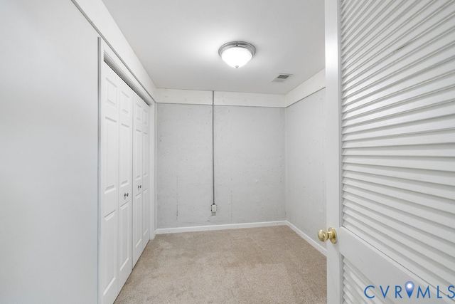 8758 Springwater Dr, Henrico, VA 23228