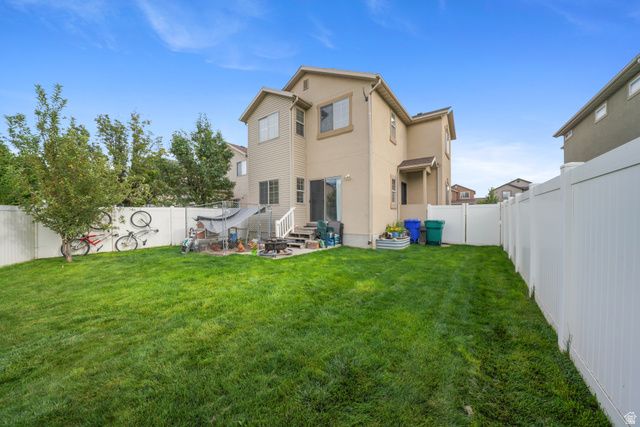 1898 W POINTE MEADOW LOOP, Lehi, UT 84048
