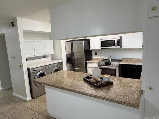 749 S Mollison Avenue 4, El Cajon, CA 92020