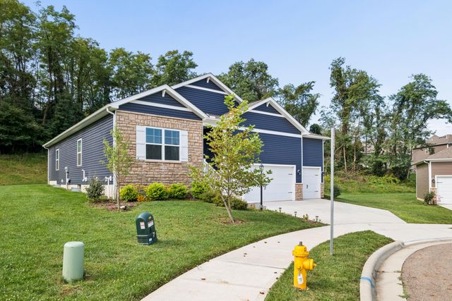 140 Oak Valley Court, Newark, OH 43055