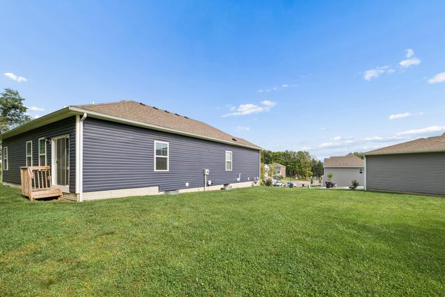 140 Oak Valley Court, Newark, OH 43055
