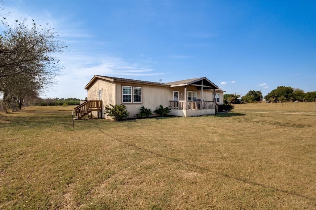 8317 Old Stoney Road, Ponder, TX 76259 — exterior