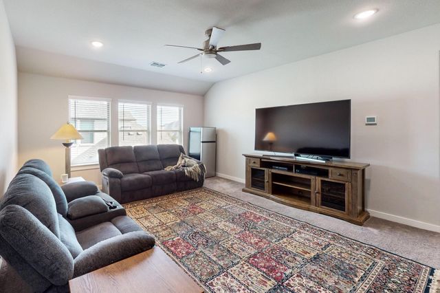 185 Rio Grande Drive, Waxahachie, TX 75165
