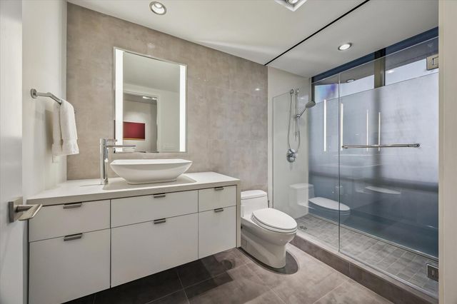 15 Greenway Plaza 29B, Houston, TX 77046