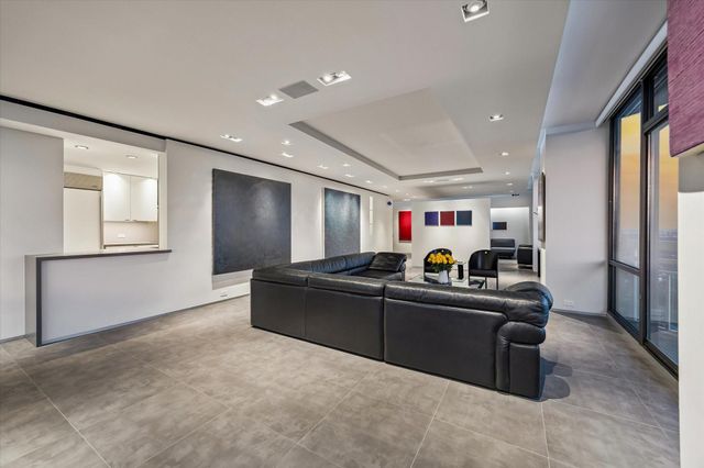 15 Greenway Plaza 29B, Houston, TX 77046