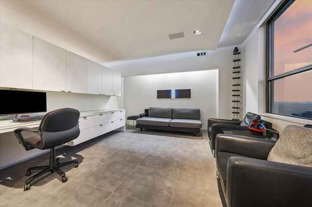 15 Greenway Plaza 29B, Houston, TX 77046