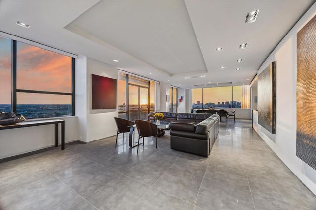 15 Greenway Plaza 29B, Houston, TX 77046