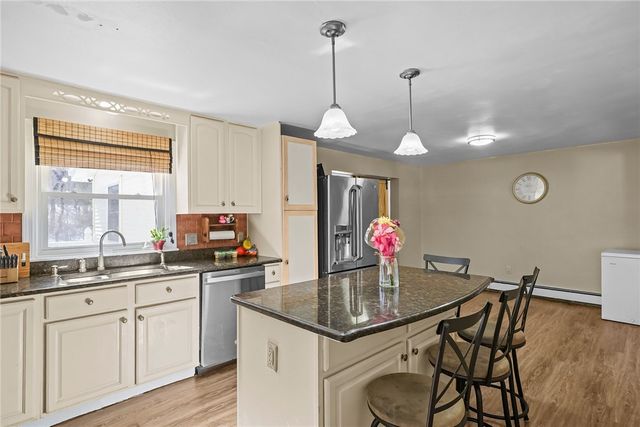 2 Marian Lane, Woonsocket, RI 02895