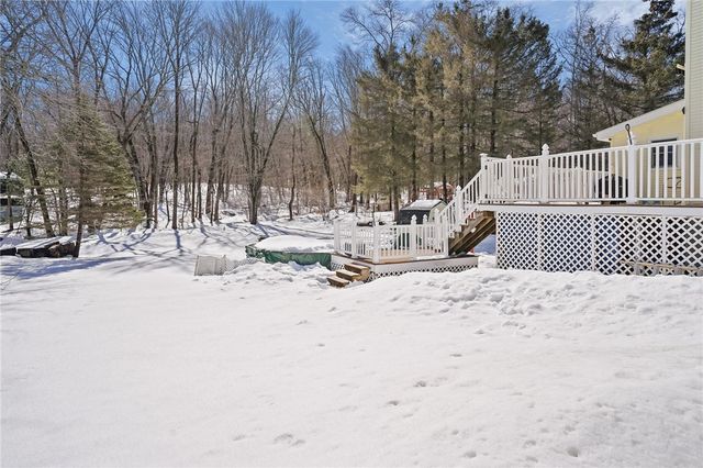 2 Marian Lane, Woonsocket, RI 02895