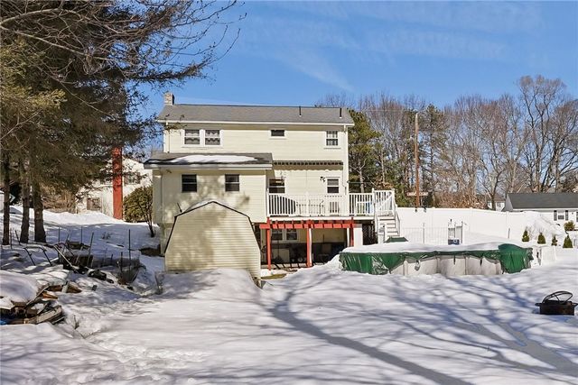 2 Marian Lane, Woonsocket, RI 02895