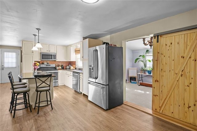 2 Marian Lane, Woonsocket, RI 02895