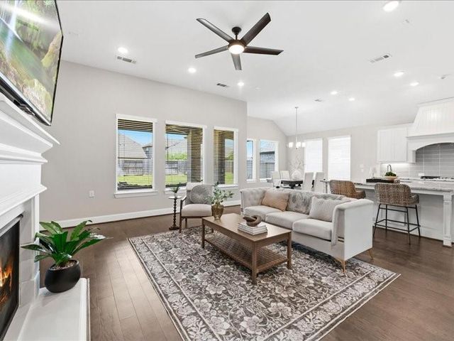 10706 Painted Crescent Court, Cypress, TX 77433