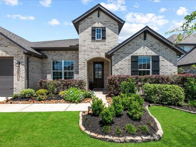 10706 Painted Crescent Court, Cypress, TX 77433