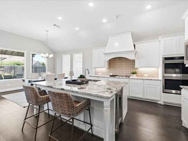 10706 Painted Crescent Court, Cypress, TX 77433