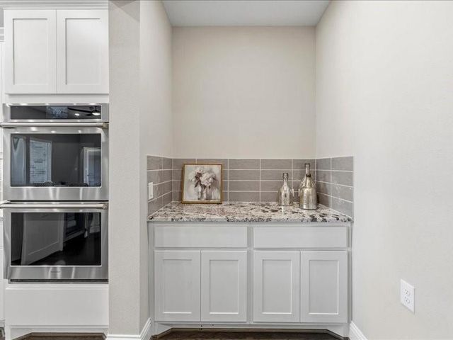 10706 Painted Crescent Court, Cypress, TX 77433