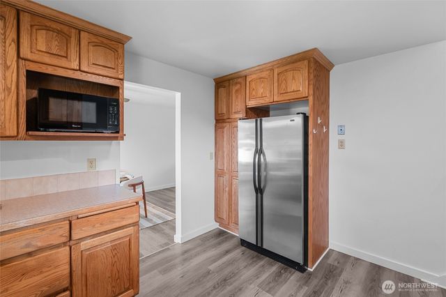 807 Wayne Drive, Centralia, WA 98531