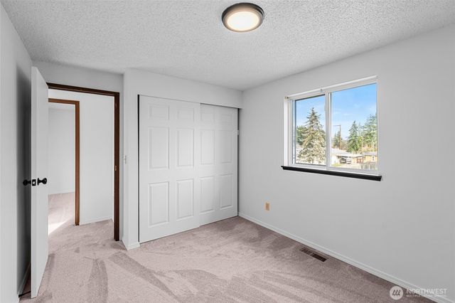 807 Wayne Drive, Centralia, WA 98531