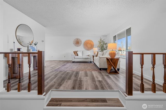 807 Wayne Drive, Centralia, WA 98531