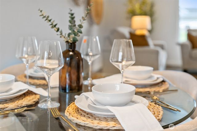 807 Wayne Drive, Centralia, WA 98531