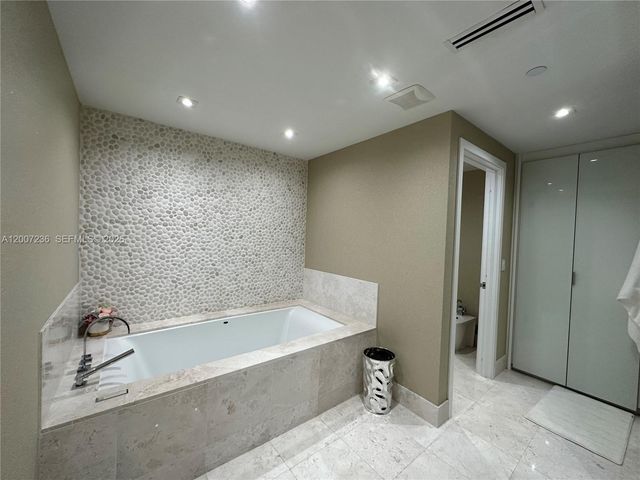 17121 Collins Ave 4006, Sunny Isles Beach, FL 33160