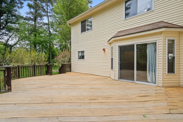 3079 Island Hills Drive, Dexter Township, MI 48130