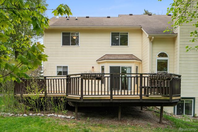 3079 Island Hills Drive, Dexter Township, MI 48130